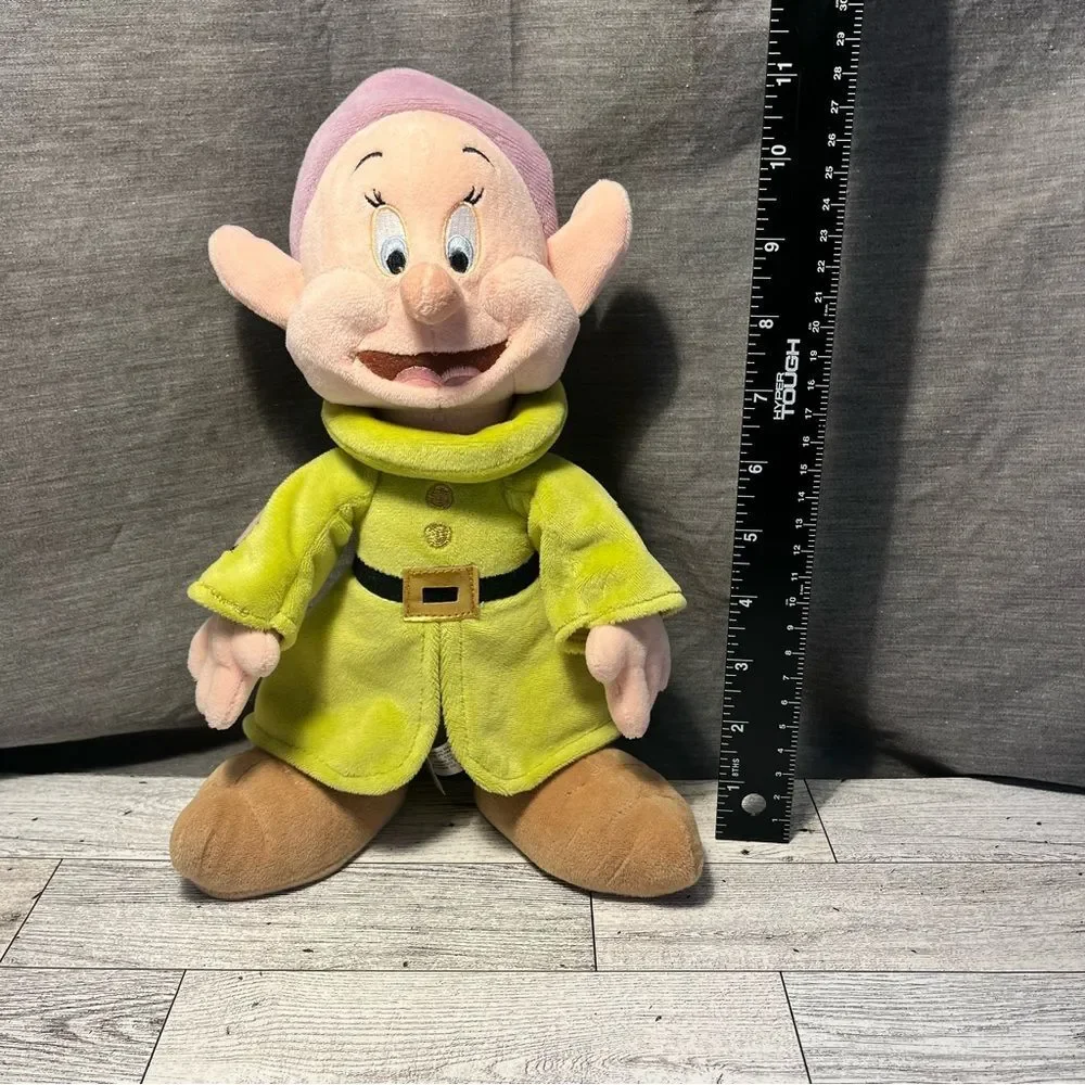 Disney Store 11” Dopey Plush Snow White And The Seven Dwarfs Multicolor
